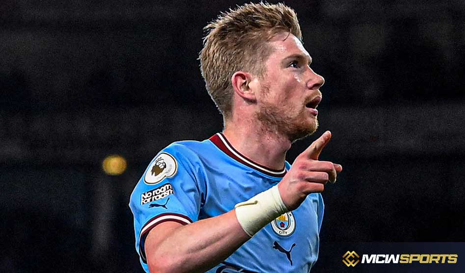 Kevin De Bruyne takes plastic bottle onslaught in stride as City triumph over Arsenal