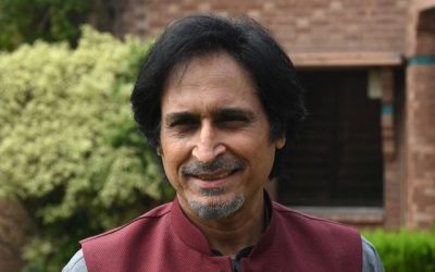 লঙ্গা প্রিমিয়ার লিগে এবার ধারাভাষ্যকারের ভূমিকায় দেখা যাবে রামিজ রাজাকে