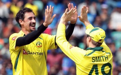 অস্ট্রেলিয়ার দক্ষিণ আফ্রিকা সফর থেকে ছিটকে গেলেন স্টিভ স্মিথ এবং মিচেল স্টার্ক