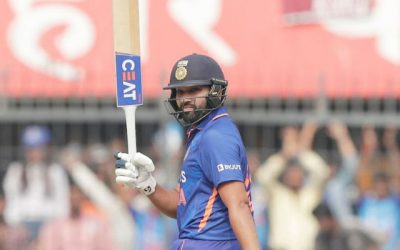 সমস্ত জল্পনা উড়িয়ে আগামী টি টোয়েন্টি বিশ্বকাপ খেলার লক্ষ্যে রোহিত শর্মা