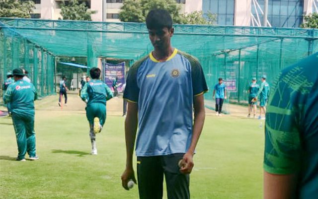 Six-feet-nine inches giant Nishanth Saranu from Hyderabad impresses Pakistan camp during net session