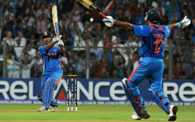 বিশ্বকাপ ফাইনাল জেতানো এমএস ধোনির ছয়ের বল যে সিটে পড়েছিল, তা এবার নিলামে