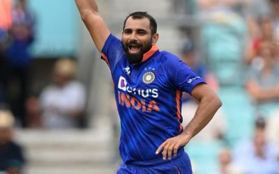 পাকিস্তানের বিরুদ্ধে ম্যাচটিতে মহম্মদ শামি প্ৰথম একাদশে না থাকায় রোহিত শর্মা এবং রাহুল দ্রাবিড়ের সমালোচনা করলেন সঞ্জয় মঞ্জরেকর