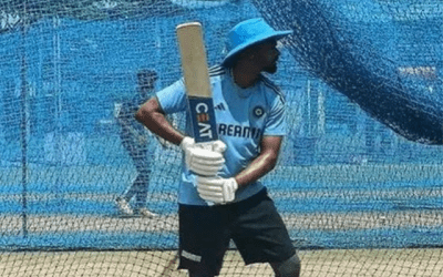 শ্রেয়স আইয়ারকে খেলানোর ঝুঁকি ভারত নেবে না , মনে করছেন সঞ্জয় বাঙ্গার