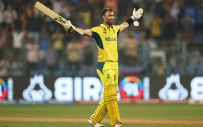 “শুধুমাত্র তুমিই এটা করতে পার” – আফগানিস্তানের বিরুদ্ধে গ্লেন ম্যাক্সওয়েলের দুর্ধর্ষ ইনিংসের পর তার প্রশংসা করলেন বিরাট কোহলি