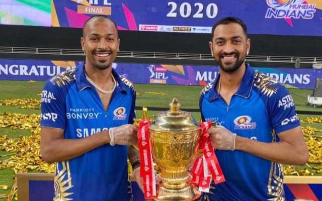 অধিনায়কের পদ না পেলে হার্দিক পান্ডিয়ার মুম্বাই ইন্ডিয়ান্সে যাওয়ার কোনো মানে হয় না, মনে করছেন আকাশ চোপড়া