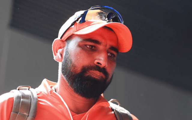 ফাইনালে মহম্মদ সামিকে নতুন বলে বোলিং করানোর সিদ্ধান্ত ভুল ছিল, মত ওয়াসিম আক্রমের