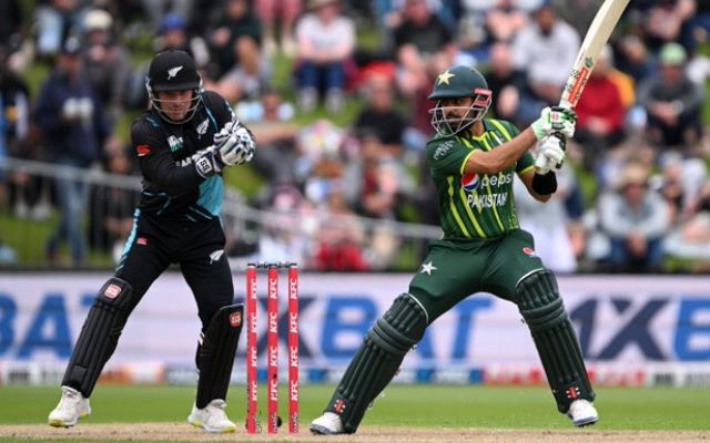 NZ vs PAK Dream 11 Prediction, 4th T20I in Hindi, Playing XI, फैंटेसी क्रिकेट टिप्स and पिच रिपोर्ट