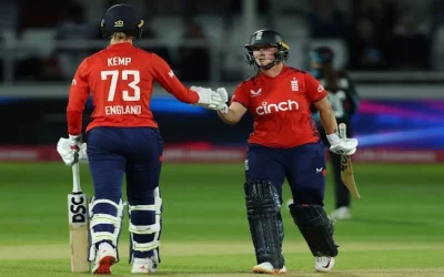 Alice Capsey, Sophie Ecclestone shine as England thump New Zealand in 3rd Women’s T20I