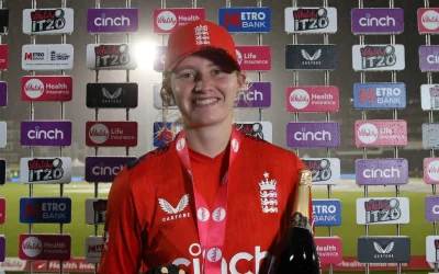 Charlotte Dean sizzles as England beat New Zealand in a rain-affected 2nd Women’s T20I