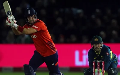 Liam Livingstone blasts England to victory over Australia in 2nd T20I