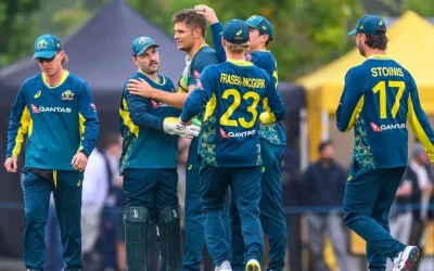 Josh Inglis, Marcus Stoinis propel Australia to a series-clinching win over Scotland in the 2nd T20I