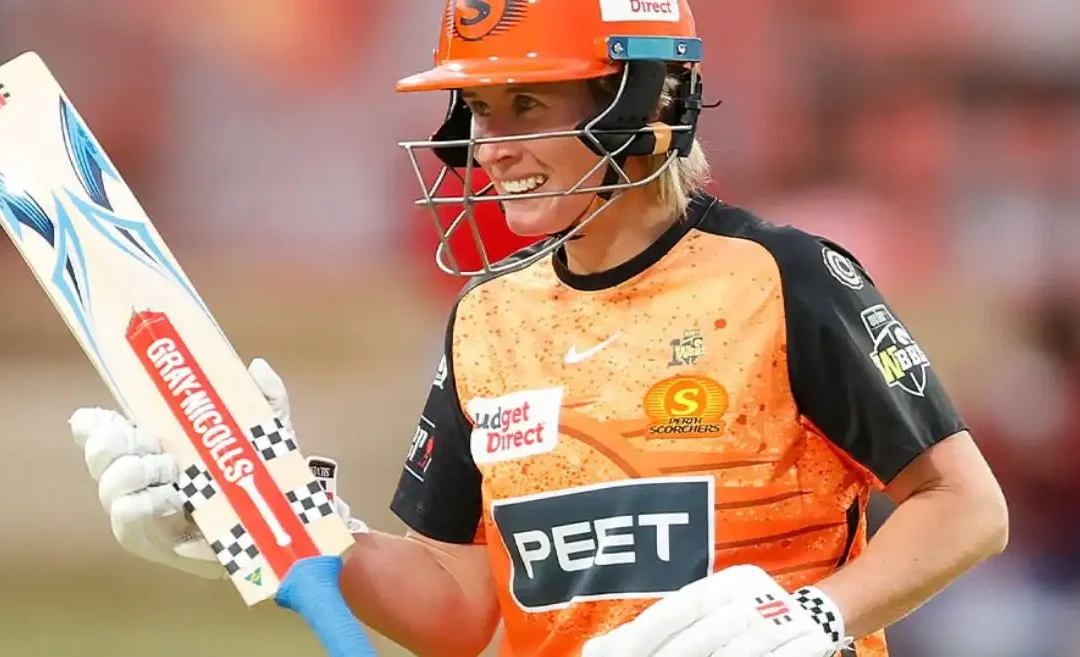 Beth Mooney shines in Perth Scorchers’ impressive win over Brisbane Heat in WBBL 2024