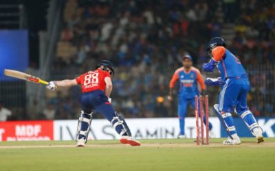 Rcb और दिल्ली कैपिटल्स (Dc) ने जिन 2 प्लेयर्स को करोड़ों में खरीदा वह कर रहे चवन्नी जैसा प्रदर्शन; देखें नाम