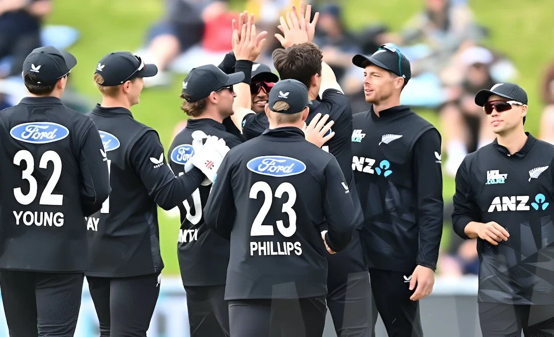 Matt Henry, Will Young shine in New Zealand’s thumping win over Sri Lanka in 1st ODI