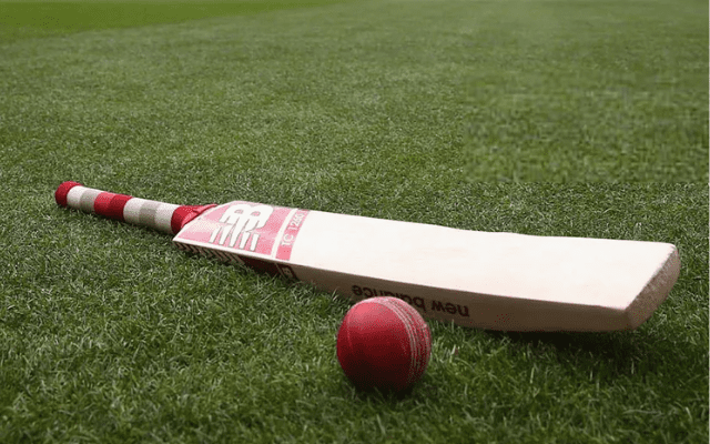 पिता-पुत्र की जोड़ी ने एक साथ इंटरनेशनल क्रिकेट खेलकर रचा इतिहास, बने ऐसा करने वाले पहले क्रिकेटर्स