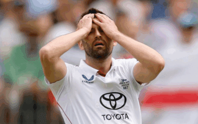 Ashes 2025-26: ब्रिस्बेन टेस्ट से बाहर हुए मार्क वुड, जॉश टंग के खेलने की उम्मीद