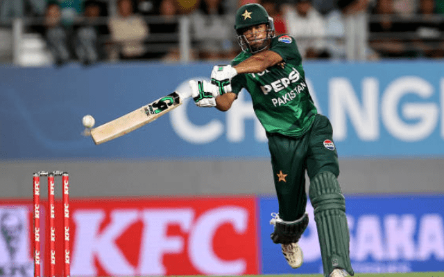 पाकिस्तान ने Hasan Nawaz को अंतरराष्ट्रीय टीम से बाहर किया, फर्स्ट क्लास क्रिकेट खेलने को कहा