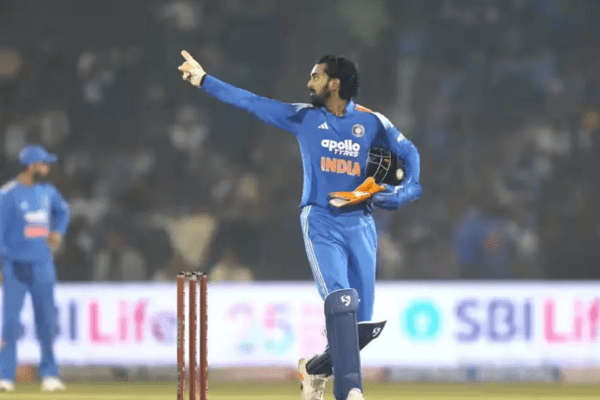 IND vs SA 2025: स्लो ओवर रेट के लिए टीम इंडिया पर लगा जुर्माना, केएल राहुल ने स्वीकार की गलती