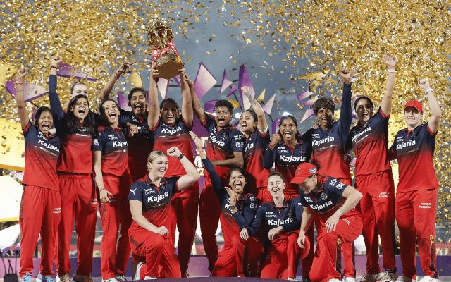 WPL 2026 Final: आरसीबी ने फाइनल में DC को 6 विकेट से हराकर दूसरी बार जीती ट्राॅफी