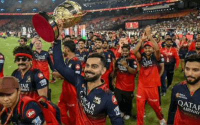 Ipl 2026: Rr के बाद आया Rcb का नंबर, 16,700 करोड़ की रिकॉर्ड कीमत में बिकी डिफेंडिंग चैंपियंस!