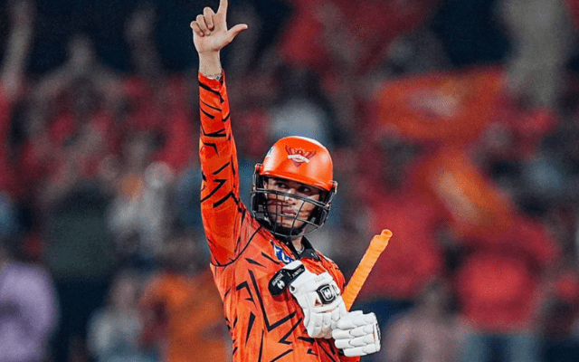 Ipl 2026: अभिषेक शर्मा ने 15 गेंदों में ठोका अर्धशतक! Srh के लिए सबसे तेज अर्धशतक बनाने वाले बैटर बने