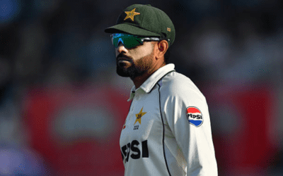 BAN vs PAK: पहले टेस्ट से पहले पाकिस्तान को बड़ा झटका, चोट के चलते बाबर आजम बाहर