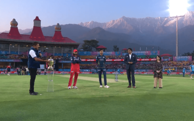 RCB vs GT, Qualifier 1: गुजरात टाइटन्स ने टॉस जीतकर फील्डिंग का फैसला किया, देखें दोनों टीमों की प्लेइंग XI