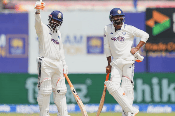 IND vs SL: Rishabh Pant ने श्रीलंका में रचा इतिहास, टेस्ट क्रिकेट इतिहास में कोई नहीं कर पाया है अभी तक ऐसा