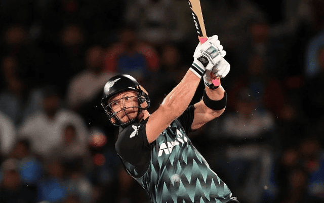 NZ vs IND: चौथे T20 न्यूजीलैंड ने भारत के सामने जीत के लिए रखा 260 रनों का लक्ष्य, फिलिप्स ने ठोका तूफानी शतक