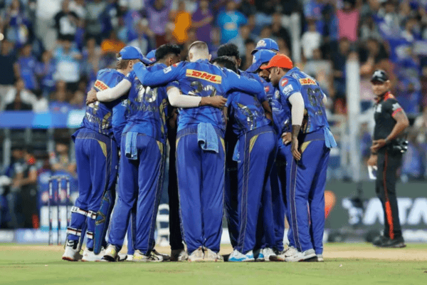 Ipl 2027: ये 3 दिग्गज बन सकते हैं मुंबई इंडियंस के नए हेड कोच