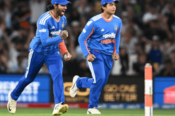 NZ vs IND: न्यूजीलैंड के खिलाफ तिलक वर्मा ने रचा इतिहास, महज तीन ओवर में तोड़ा वर्ल्ड रिकॉर्ड
