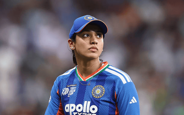 ICC Rankings: स्मृति मंधाना से छिना नंबर-1 वनडे बल्लेबाज का ताज, हरमनप्रीत कौर और दीप्ति शर्मा ने लगाई लंबी छलांग